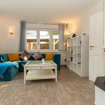 To Huus Holiday home Olsdorf